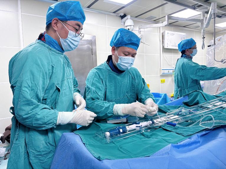 長壽命、可取出——市中醫(yī)醫(yī)院成功為88歲高齡患者植入心臟無導線起搏器